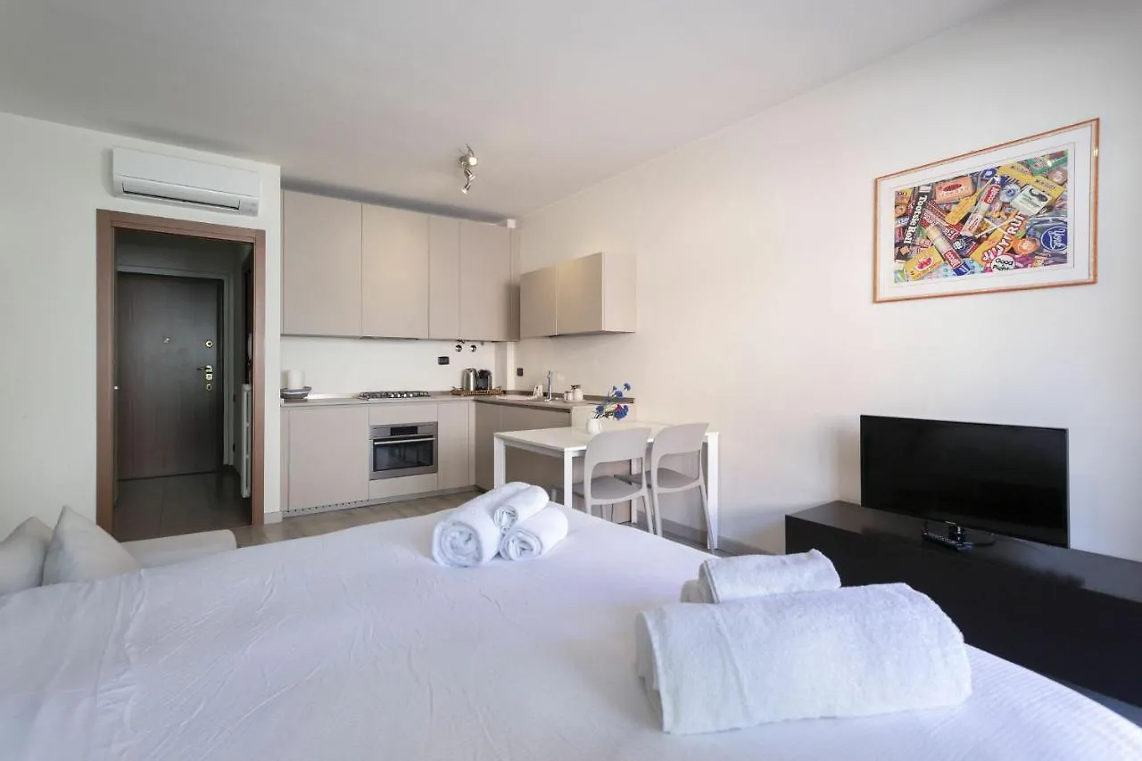 Pastorelli - With Parking - By Halldis Milano