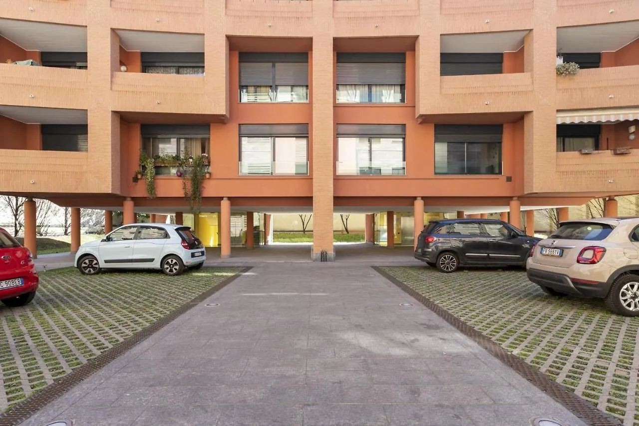 Lägenhet Pastorelli - With Parking - By Halldis Milano